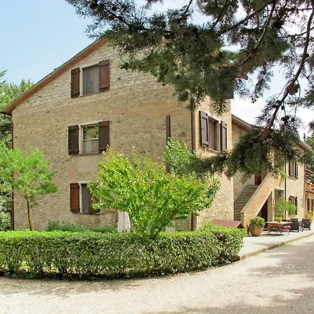 Locazione Turistica Podere Caldaruccio La Pineta